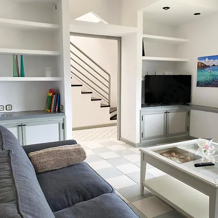 Duplex Con Vistas En Primera Linea De Playa